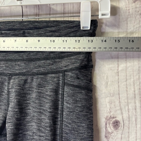 Athleta Heathered Gray Pocketed Leggings Small - Picture 7 of 8